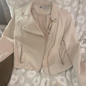 Jennifer Lopez Leather Jacket